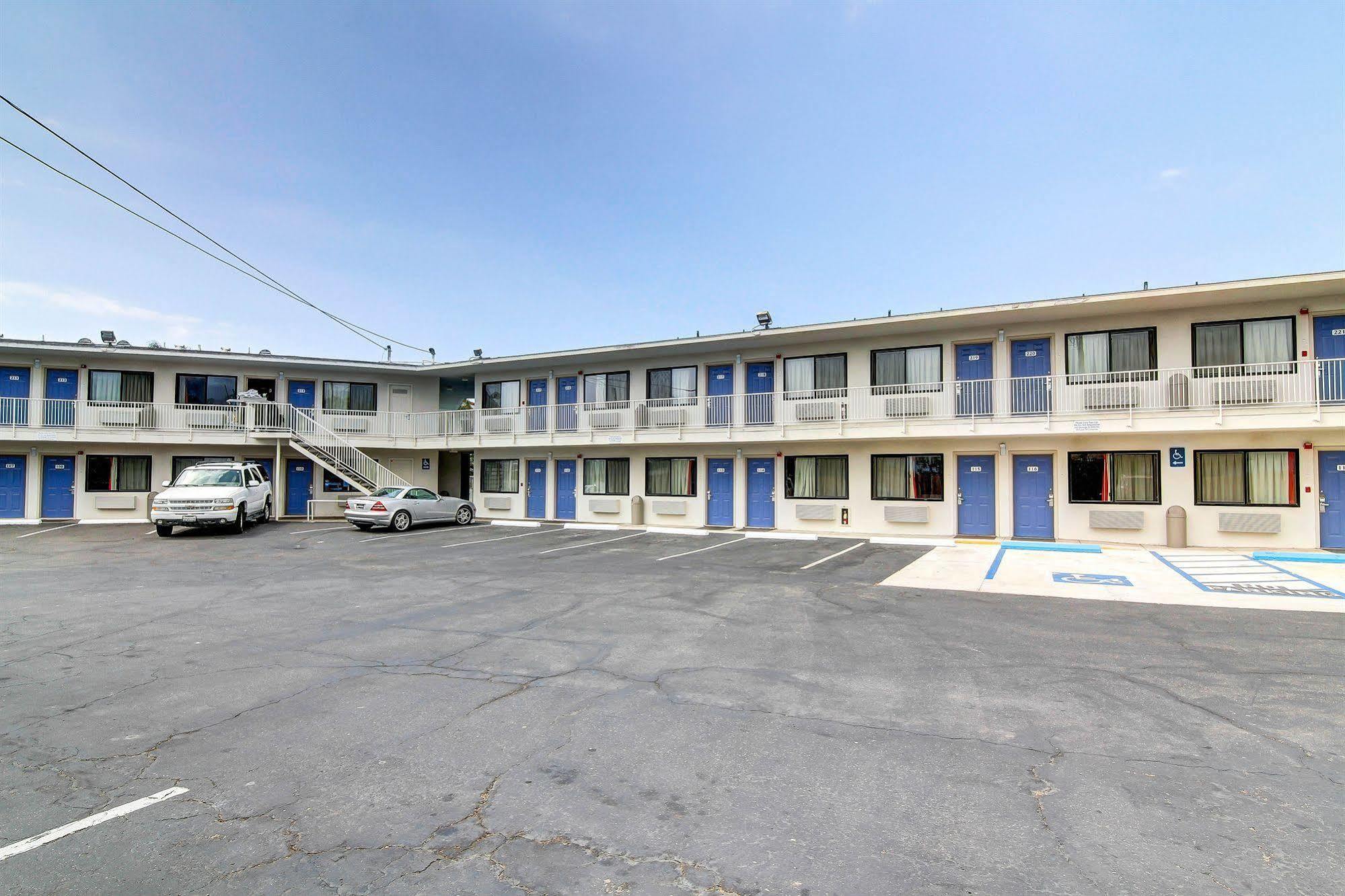 Motel 6-Santa Barbara, Ca - Beach Exterior photo